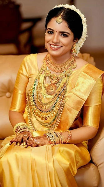 Classy Lichi Silk Saree with Heavy Zari Design