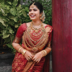 Ethnic Look Lichi Silk Saree with Elegant Zari Craftsmanship