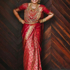 Ethnic Look Lichi Silk Saree with Elegant Zari Craftsmanship