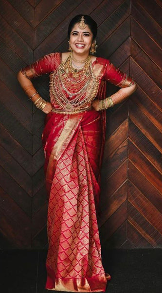 Ethnic Look Lichi Silk Saree with Elegant Zari Craftsmanship