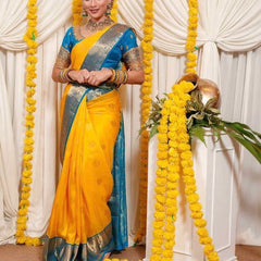 Sophisticated Lichi Silk Saree with Stylish Zari Weaving