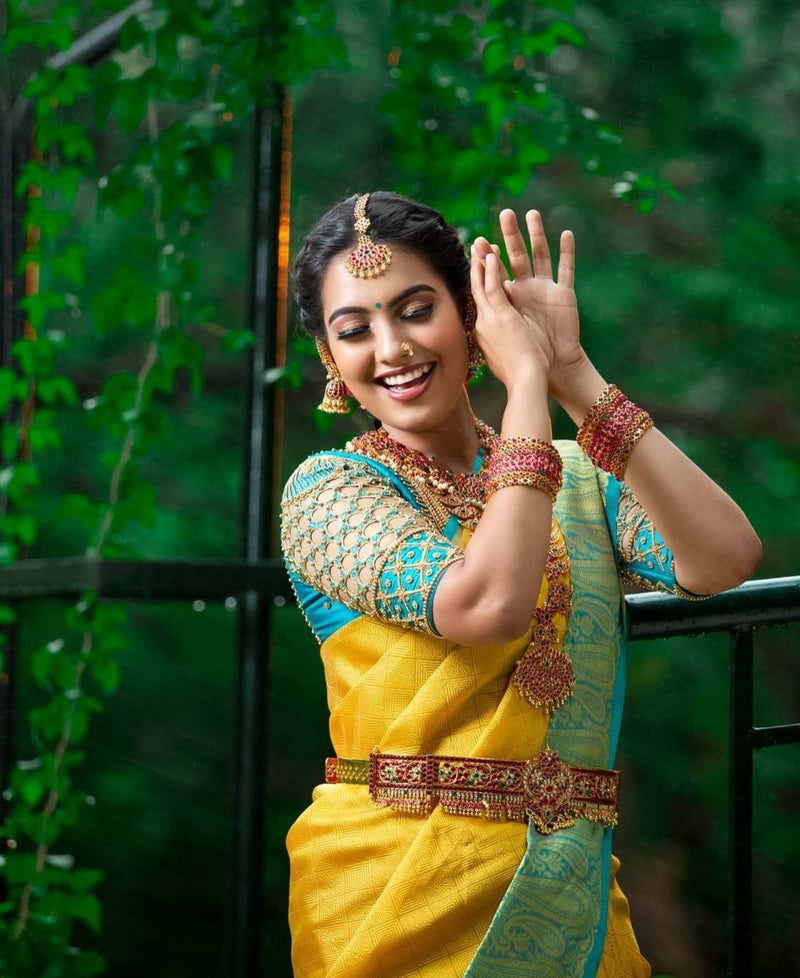 Handwoven Designer Lichi Silk Saree with Traditional Zari