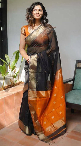 Flamboyant Black Cotton Silk Saree With Staring Blouse Piece