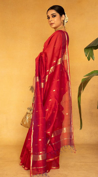 Imaginative Red Cotton Silk Saree With Aplomb Blouse Piece