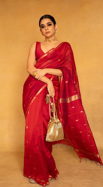 Imaginative Red Cotton Silk Saree With Aplomb Blouse Piece