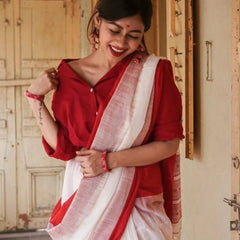 Extraordinary Off White Cotton Silk Saree With Demanding Blouse Piece