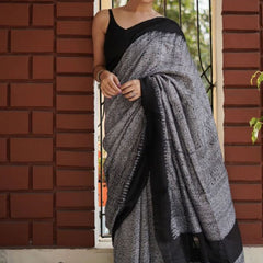Attractive Grey Cotton Silk Saree With Intricate Blouse Piece