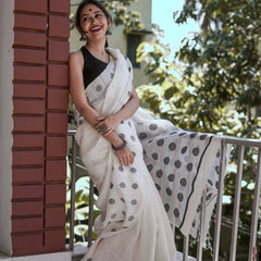 Bucolic Off White Cotton Silk Saree With Evocative Blouse Piece