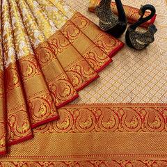 Capricious Red Kanjivaram Silk Saree With Gleaming Blouse Piece
