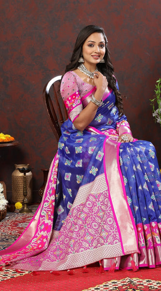Engaging Blue Organza Silk Saree With Imaginative Blouse Piece