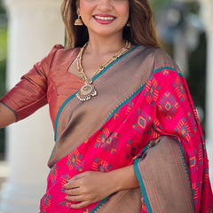 Gratifying Dark Pink Paithani Silk Saree With Smart Blouse Piece