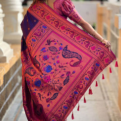 Adorable Purple Paithani Silk Saree With Ravishing Blouse Piece