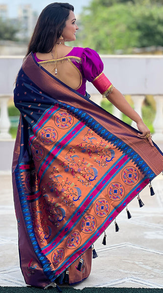 Fancifull Navy Blue Paithani Silk Saree With Glorious Blouse Piece