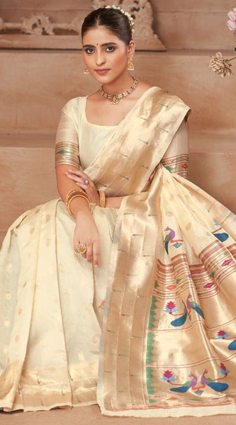 Intricate Beige Paithani Silk Saree With Smart Blouse Piece