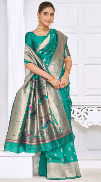 Surpassing Rama Paithani Silk Saree With Breathtaking Blouse Piece
