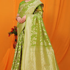 Trendy Green Kanjivaram Silk With Scintilla Blouse Piece