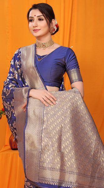 Gleaming Navy Blue Kanjivaram Silk With Scintilla Blouse Piece