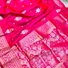 Redolent Dark Pink Kanjivaram Silk With Demure Blouse Piece
