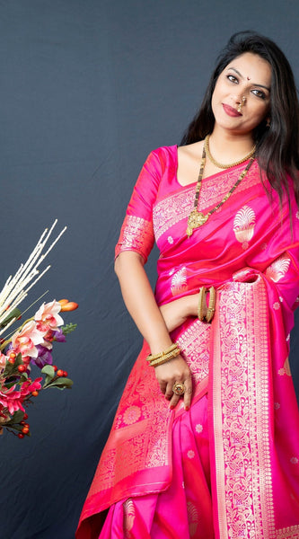 Redolent Dark Pink Kanjivaram Silk With Demure Blouse Piece