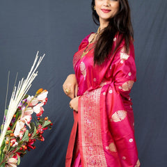 Ratatouille Pink Kanjivaram Silk With Demure Blouse Piece