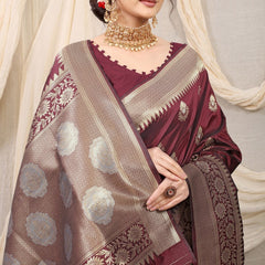 Smashing Brown Kanjivaram Silk With Effervescent Blouse Piece