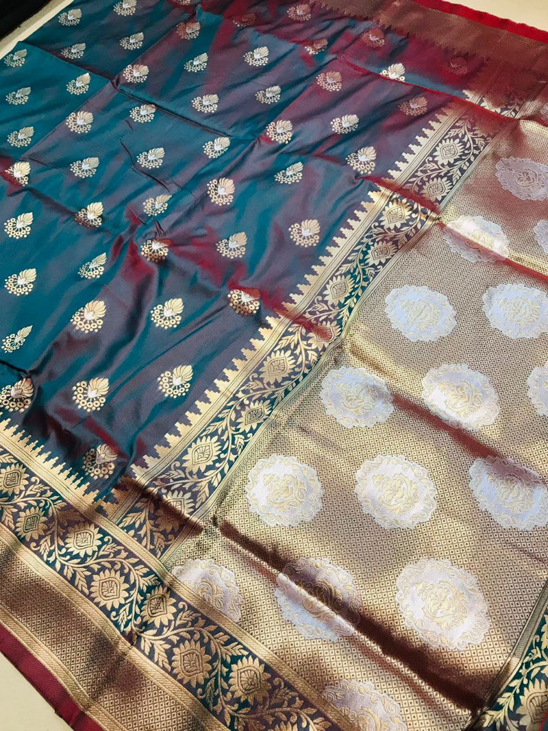 Confounding Grey Kanjivaram Silk With Effervescent Blouse Piece