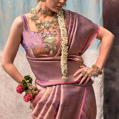 Sempiternal Lavender Kanjivaram Silk Saree With Snazzy Blouse Piece