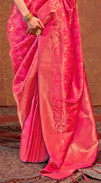 Trendy Dark Pink Kanjivaram Silk Saree With Flattering Blouse Piece
