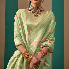 Surpassing Green Cotton Silk Saree With Flattering Blouse Piece