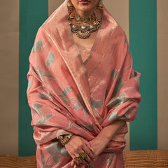 Resplendent Peach Cotton Silk Saree With Posh Blouse Piece
