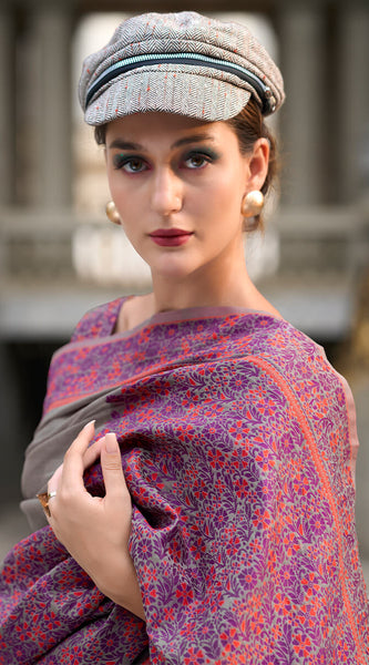 Pulsating Grey Cotton Silk Saree With Vivacious Blouse Piece