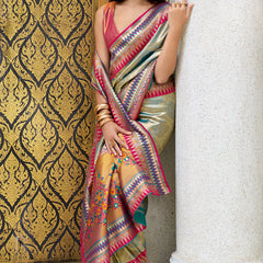 Eclat Green Paithani Silk Saree With Zephyr Blouse Piece