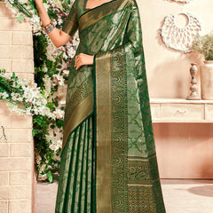 Desiring Dark Green Kanjivaram Silk Saree With Ravishing Blouse Piece