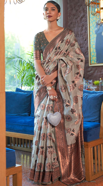 Woebegone Grey Organza Silk Saree With Engaging Blouse Piece