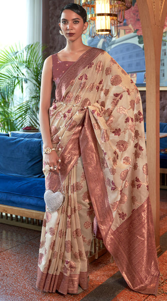 Splendiferous Peach Organza Silk Saree With Tempting Blouse Piece