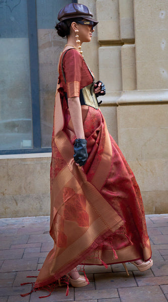 Fancifull Maroon Organza Silk Saree With Engrossing Blouse Piece