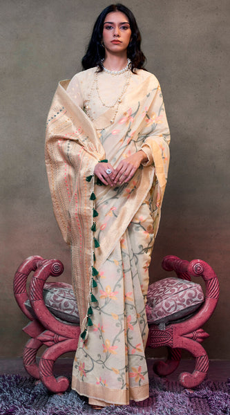 Fantabulous Beige Cotton Silk Saree With Profuse Blouse Piece