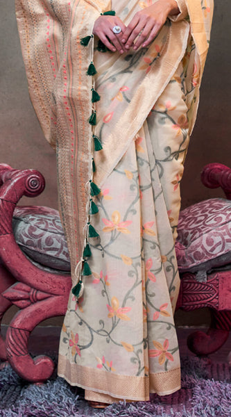 Fantabulous Beige Cotton Silk Saree With Profuse Blouse Piece