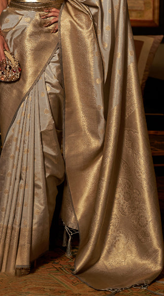Desirable Grey Kanjivaram Silk Saree With Fairytale Blouse Piece