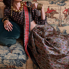 Resplendent Black Digital Printed Satin Silk Saree With Piquant Blouse Piece