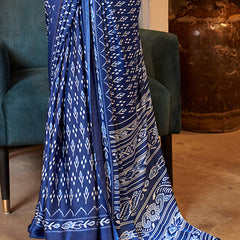 Scrupulous Navy Blue Digital Printed Satin Silk Saree With Lustrous Blouse Piece