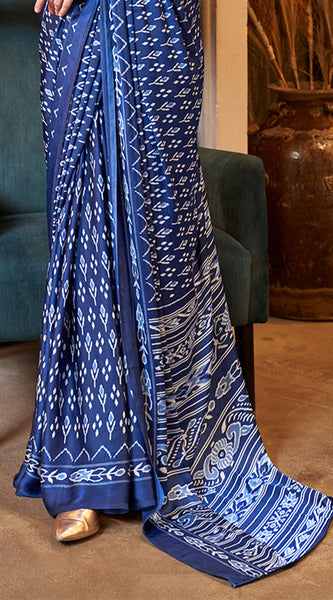 Scrupulous Navy Blue Digital Printed Satin Silk Saree With Lustrous Blouse Piece