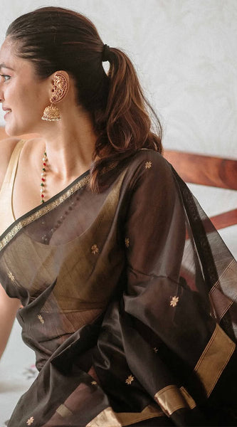 Delightful Black Cotton Silk Saree With Murmurous Blouse Piece
