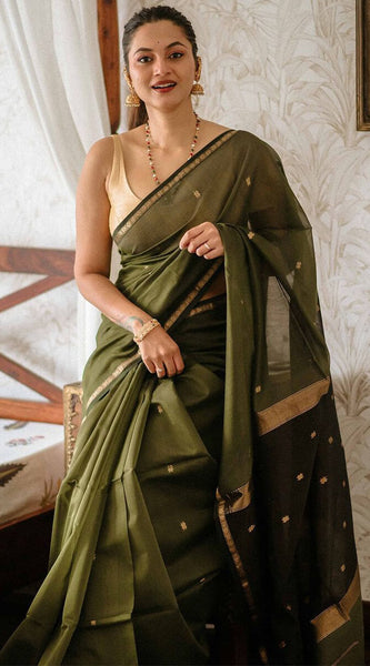 Precious Green Cotton Silk Saree With Gratifying Blouse Piece