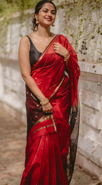 Efflorescence Red Cotton Silk Saree With Lagniappe Blouse Piece