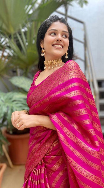 Mesmerizing Pink Soft Silk Saree With Stylish Blouse Piece