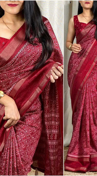 Mesmeric Maroon Digital Printed Dola Silk Saree With Arresting Blouse Piece