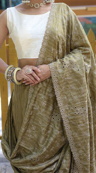 Blooming Mehandi Embroidery Work Soft Silk Saree With Captivating Blouse Piece