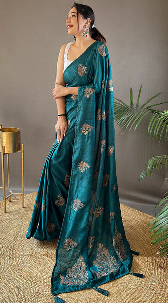 Enigmatic Rama Embroidery Work Soft Silk Saree With Pulsating Blouse Piece
