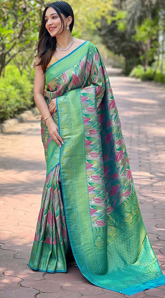 Twirling Sea Green Kanjivaram Silk Saree With Super Classy Blouse Piece